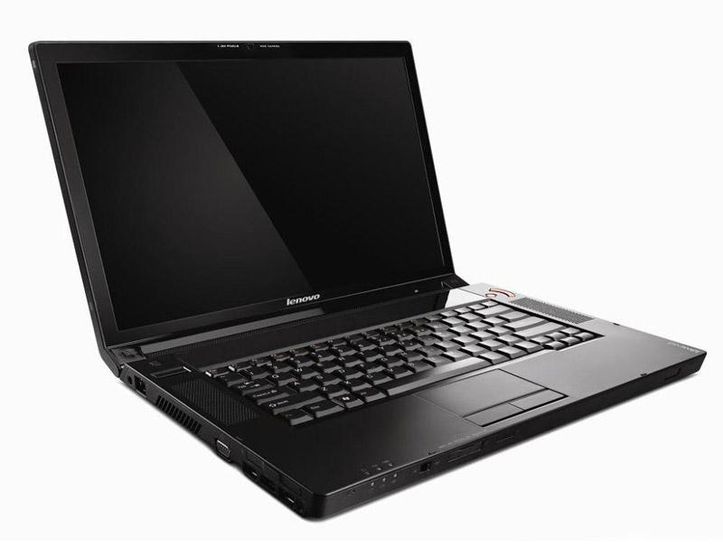Lenovo IdeaPad Y530 T6600 4GB 15,4 500 DVDRW NVIDIA9600(1GB) VHP