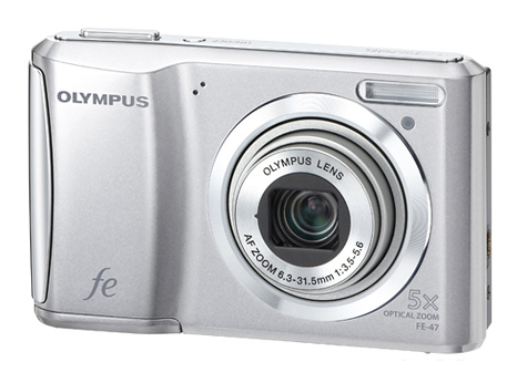 Olympus FE-47 Digital Photo Camera (silver)