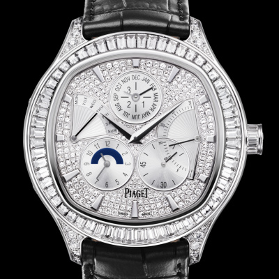 Piaget Emperador cushion-shaped watch G0A35020