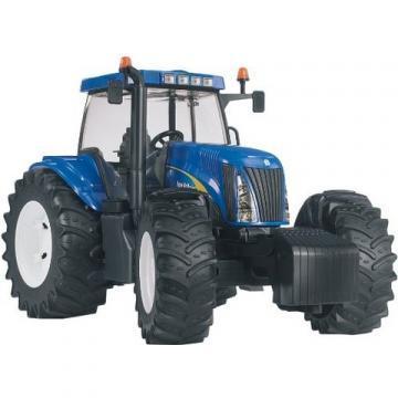 Bruder New Holland T8040 toy