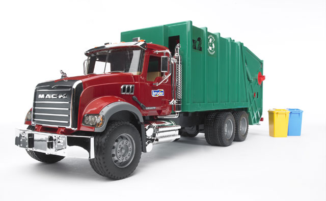 Bruder MACK Granite Garbage truck toy