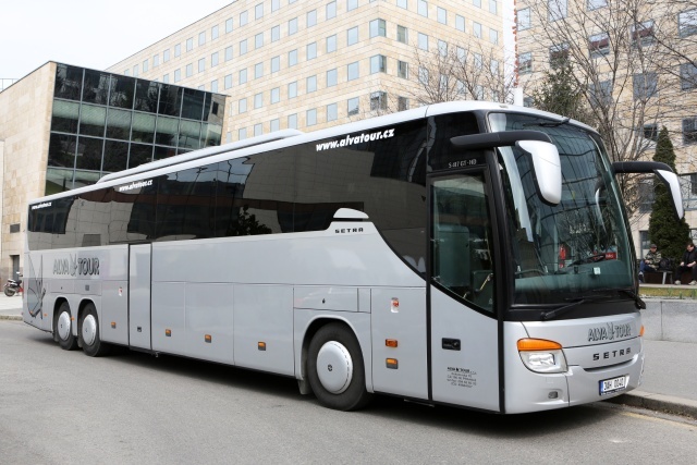 Setra ComfortClass 400 S 417 GT-HD coach bus