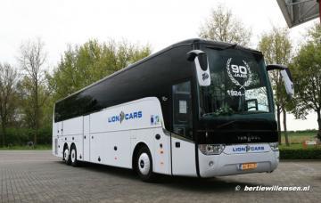 Van Hool TX17 Acron coach bus