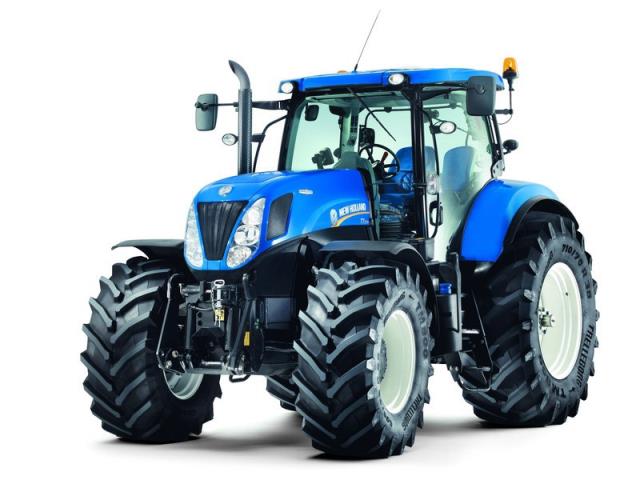 New Holland T7.220 SideWinder II tractor
