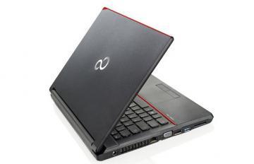 Fujitsu E544 14" Notebook