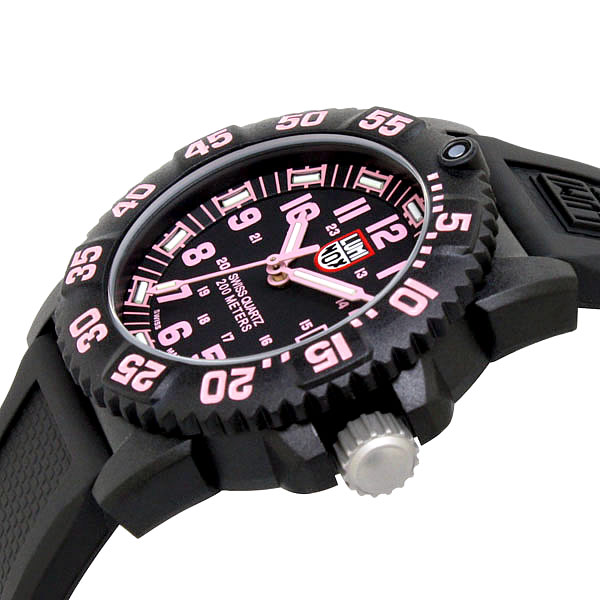 Luminox Navy Seal Colormark Pink And Black Rubber Women’s Watch