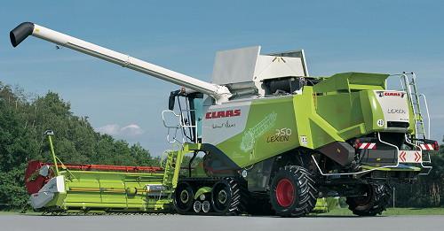 CLAAS Lexion 750 Terra Trac Combine Harvester
