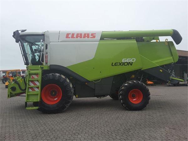 CLAAS Lexion 660 Combine Harvester