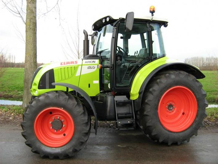 CLAAS Arion 530 Farm Tractor