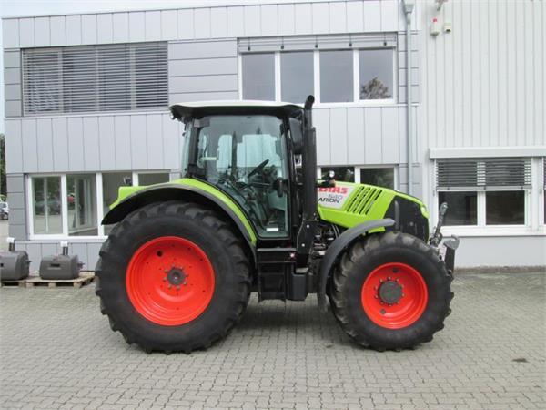 CLAAS Arion 540 Farm Tractor