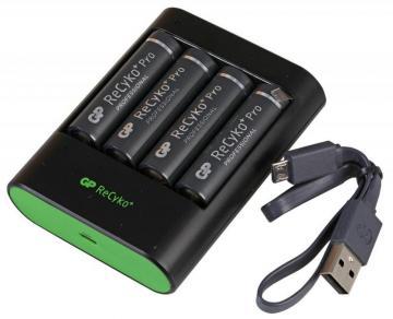 GP PowerBank USB Rapid Battery Charger U421 with 4x AA ReCyko+ Pro Batteries