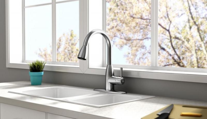American Standard Fairbury Single Handle Pull Down Sprayer Kitchen Faucet - Stainless Steel
