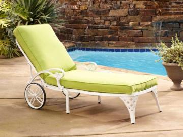 Home Styles Biscayne White Chaise Lounge Chair Green Apple Cushion