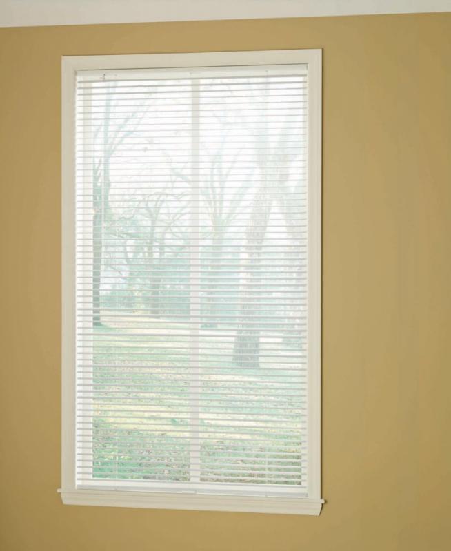 Hampton Bay 48X48 1 3/8" Cordless Premium Vinyl Blind White