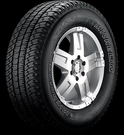Michelin LTX A/T 2 Tire P235/70R16