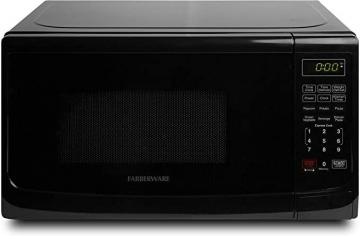 Farberware Classic FMO07ABTBKA 0.7 Cu. Ft. 700-Watt Microwave Oven with LED Lighting, Black