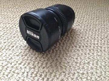 Nikon 85mm f/1.8D Auto Focus Nikkor Lens for Nikon Digital SLR Cameras
