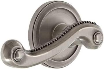 Grandeur 820047 Circulaire Rosette Passage with Newport Lever in Antique Pewter