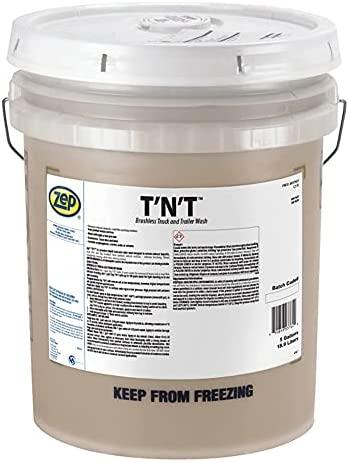 Zep 37635 Concentrated T'N'T Truck and Trailer Wash - 5 Gallon (1 Pail)